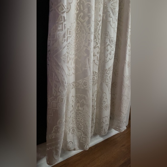 Oneworld Small Ivory Burnout Maxi Dress - Picture 8 of 10